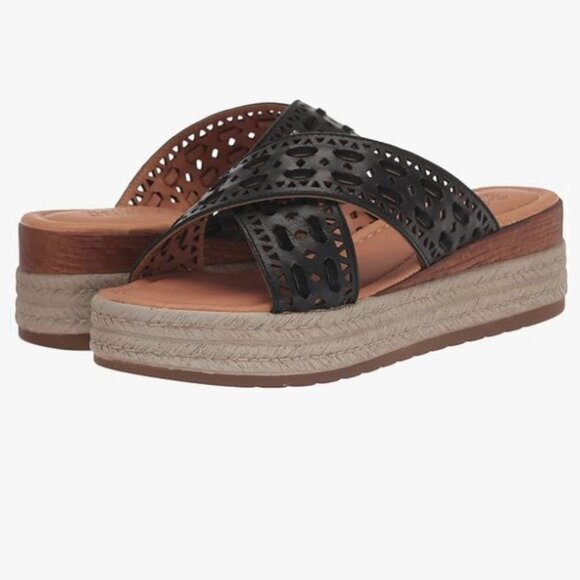 Bella Vita Exa-Italy Wedge Sandal, Black Leather, 7.5 Wide - Picture 4 of 9